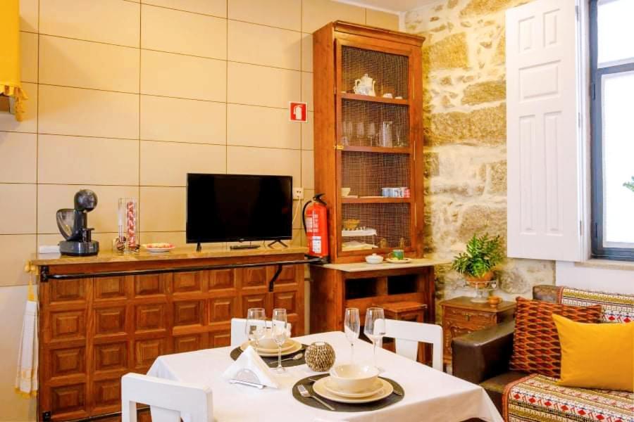 Вилла Casa Dos Sequeiras Port Wine Cellars Вила-Нова-ди-Гая Экстерьер фото